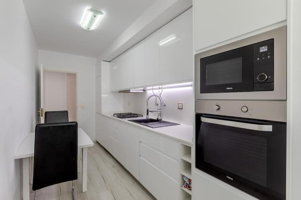 Spacious 3-Bedroom Condo In Lisbon Bagian luar foto