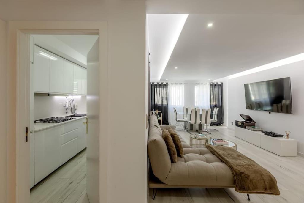 Spacious 3-Bedroom Condo In Lisbon Bagian luar foto